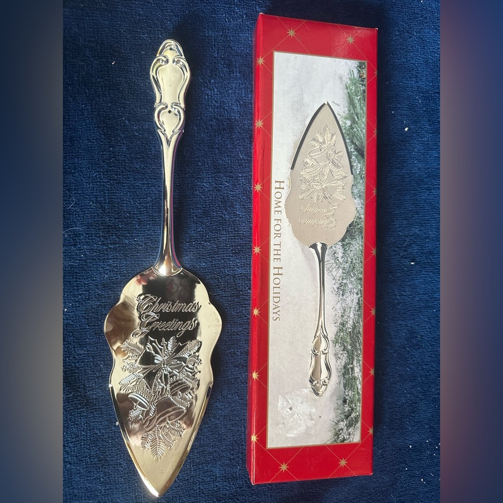 Vintage Silver Plated Pie Server Christmas Greetings Home for the Holidays NEW - Picture 1 of 7